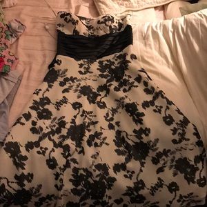 White House Black market floral dress